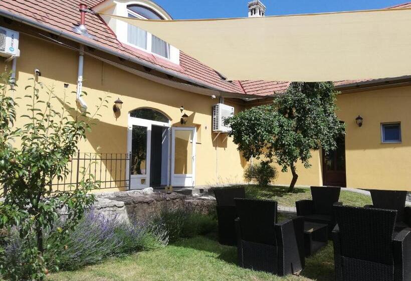 شقة غرفتين, Malom Tó Vendégház Tapolca