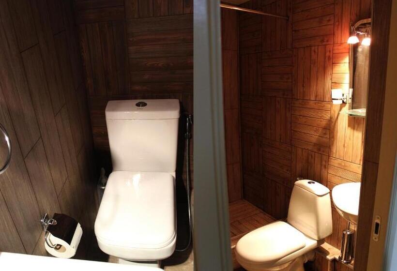 اتاق استاندارد سه نفره, 5th Floor Guest House Yerevan