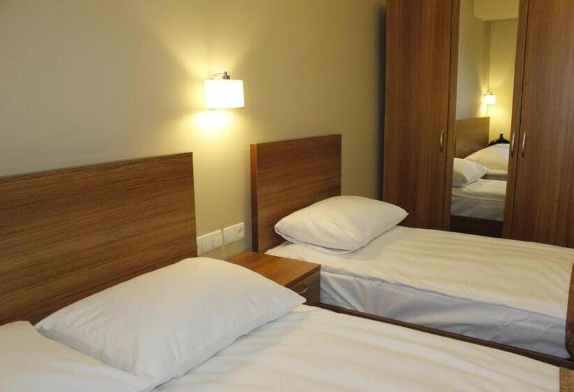 اتاق استاندارد سه نفره, 5th Floor Guest House Yerevan