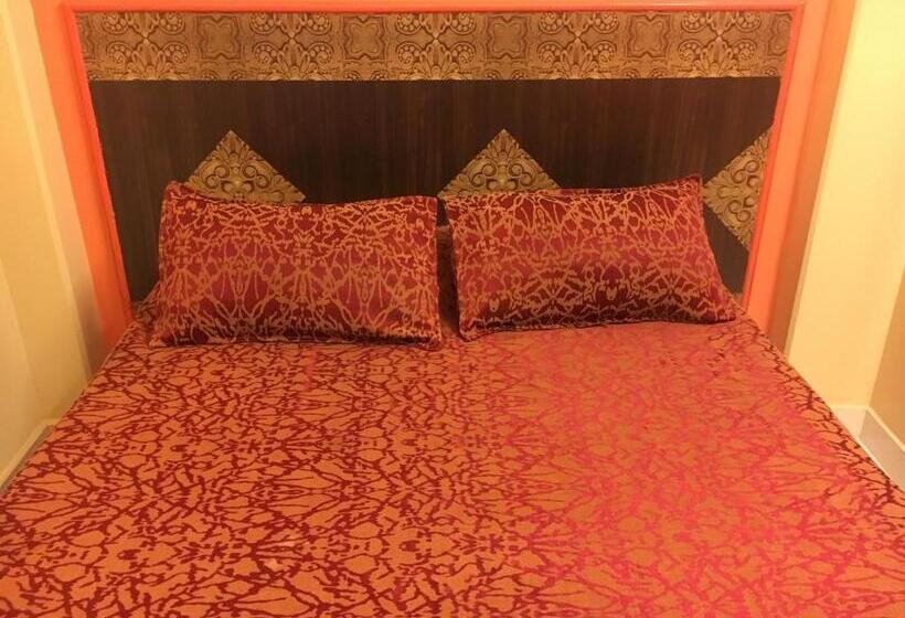 غرفة قياسية, Bhadra Kali Guest House