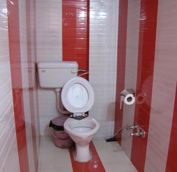 غرفة قياسية مطلّة علي البحر مزوَّدة بشُرفة, Bhadra Kali Guest House