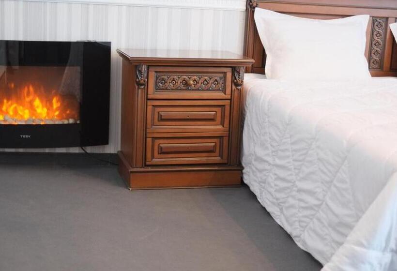 חדר סטנדרט, Complex Monastery