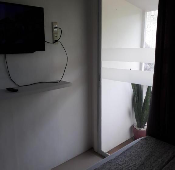 스탠다드 발코니 룸, Gomez Guest House
