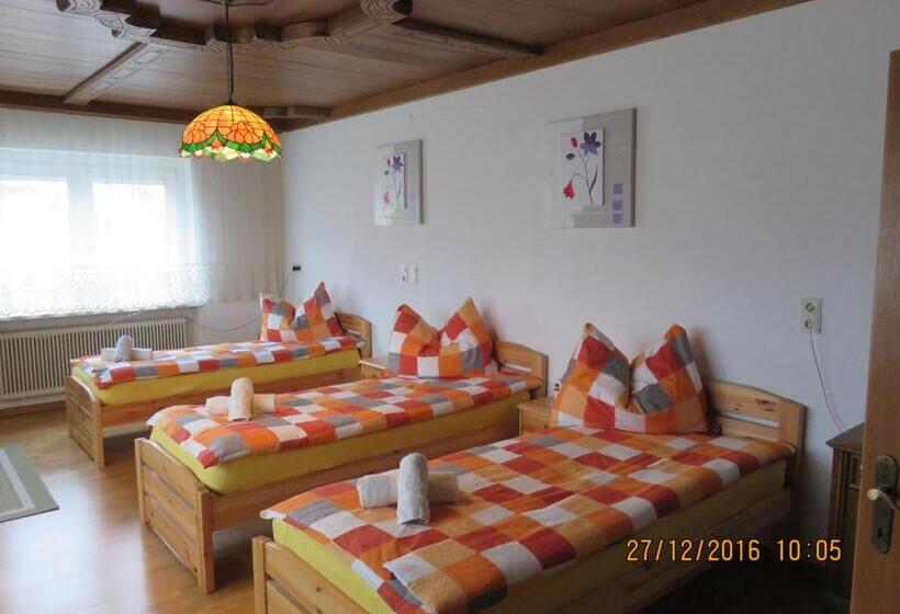 Номер Стандарт Трехместный, Haus Berta