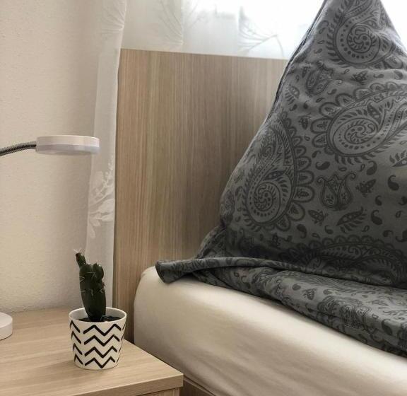 舒适型房间, Haus Berta