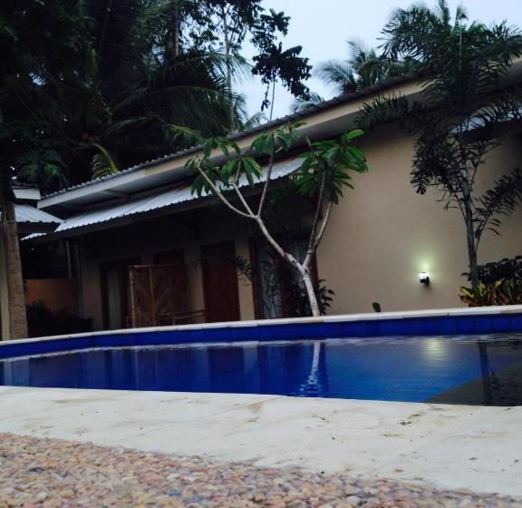 标准房带园景, Santai Retreat