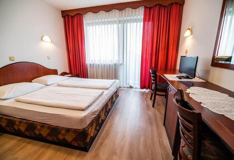 اتاق خانوادگی, Guesthouse Leski Dvor