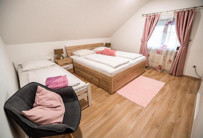 سوییت خانوادگی, Guesthouse Leski Dvor