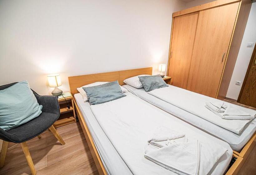 اتاق استاندارد, Guesthouse Leski Dvor