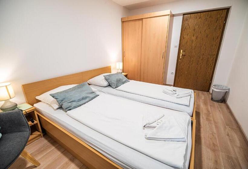 اتاق استاندارد, Guesthouse Leski Dvor