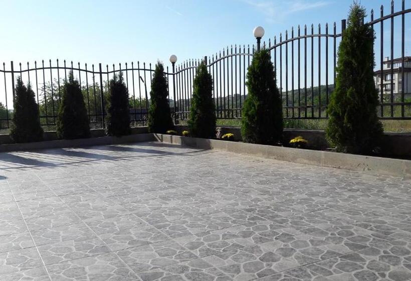 Номер Стандарт, Stephanovy Guest House