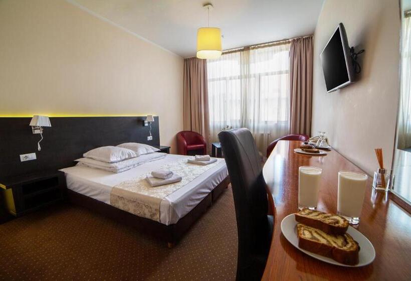 スタンダードルーム, Restaurant Pensiune Bucovina