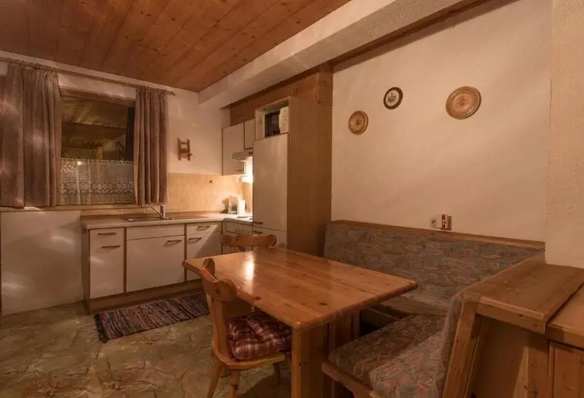 آپارتمان 1 خوابه با تراس, Gasthof Zur Traube