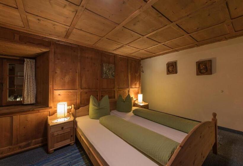 اتاق استاندارد, Gasthof Zur Traube