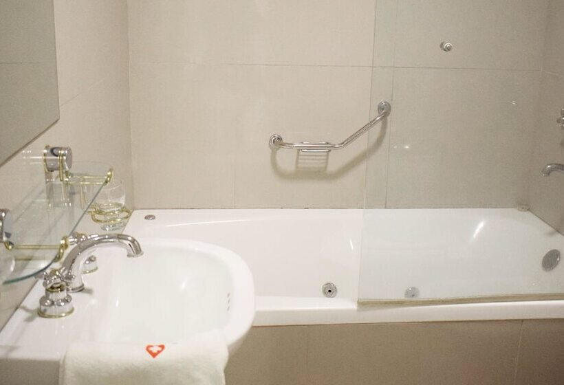 デラックストリプルルーム, Posada Suiza By Prima Collection