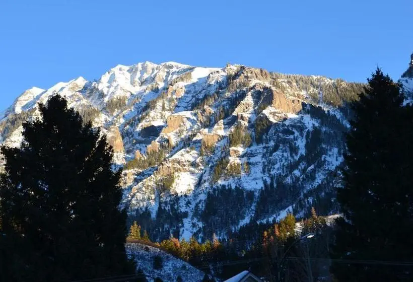 キングサイズベッドのスタンダードルーム, The Ouray Main Street Inn