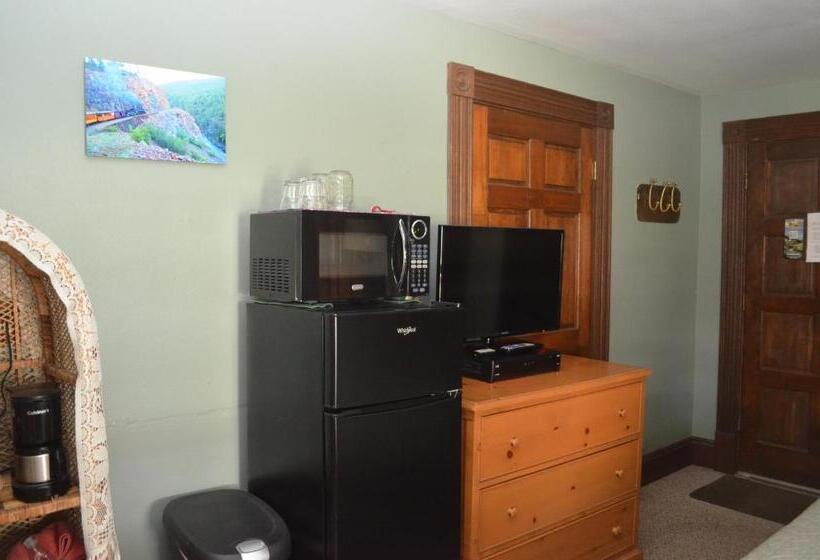 キングサイズベッドのスタンダードルーム, The Ouray Main Street Inn