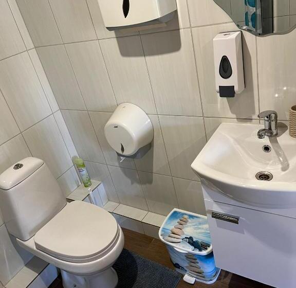 سوییت خانوادگی, Viesu Nams Pupa