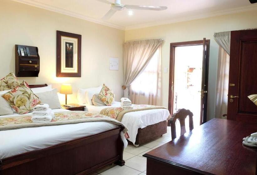 家庭间, Waterkloof Guest House