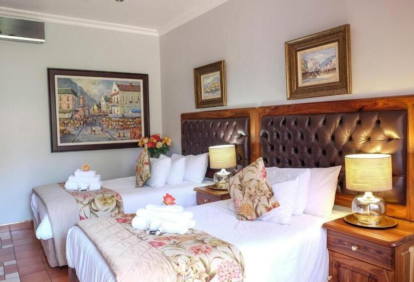 家庭间, Waterkloof Guest House