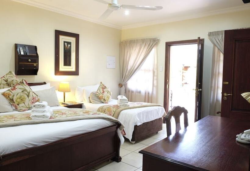 家庭间, Waterkloof Guest House