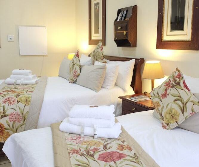 家庭间, Waterkloof Guest House