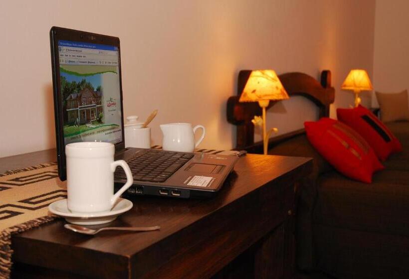 اتاق استاندارد با چشمانداز باغ, Posada La Escondida