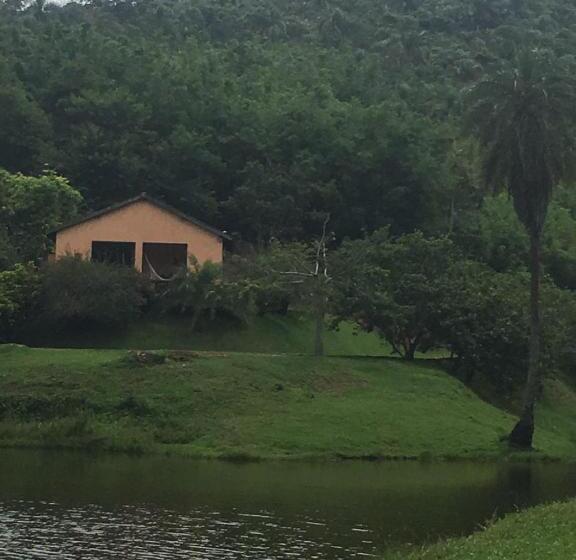 샬레, Fazenda Cachoeira Grande