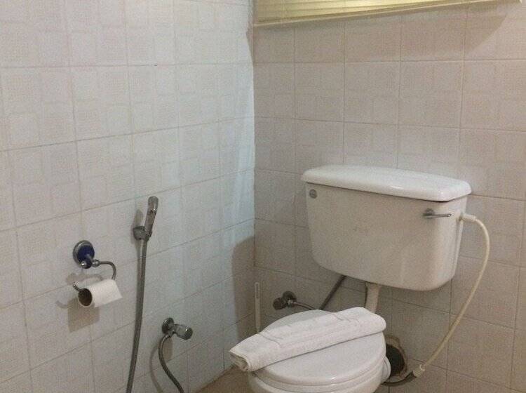 اتاق استاندارد, The Norfolk Heritage Airport Villa