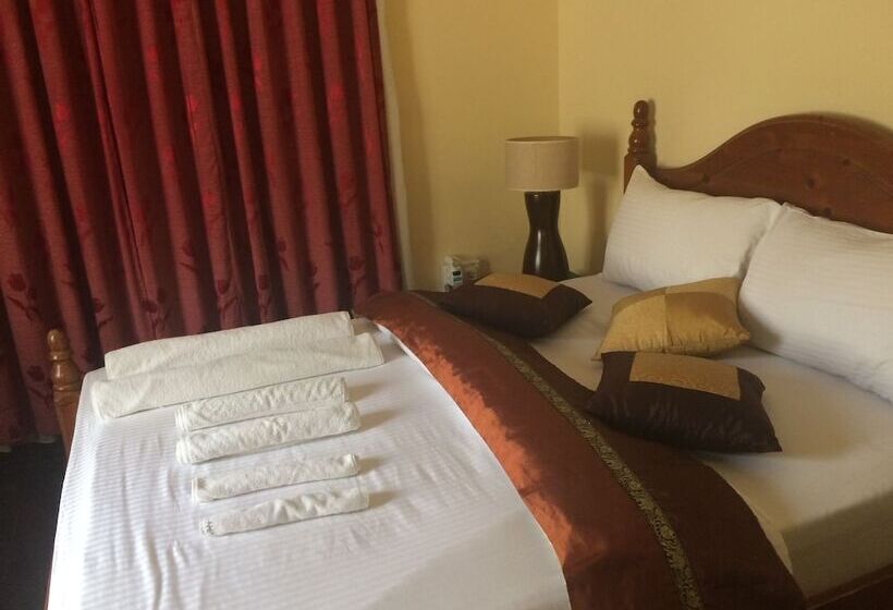 اتاق استاندارد, The Norfolk Heritage Airport Villa