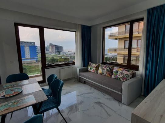 침실1개 아파트 발코니 바다 전망, Mamaia Summerland Apartments