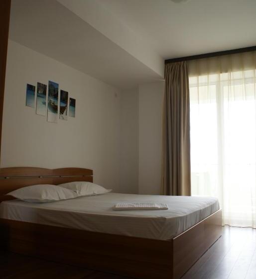 דירת חדר, Mamaia Summerland Apartments