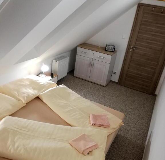 Номер Economy, A1 štart