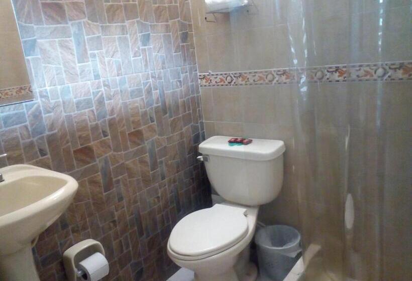 غرفة قياسية ثلاثية, Casa De Huespedes Villa Hermosa