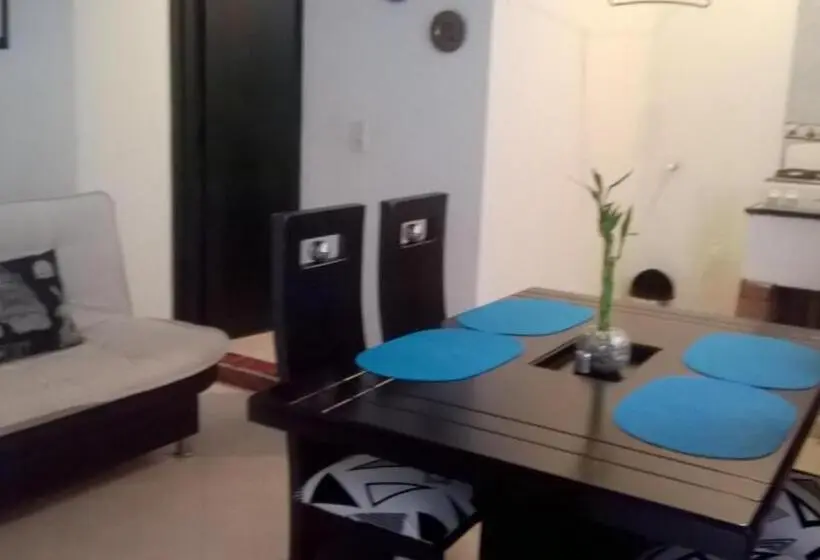 スタンダードスタジオ, Casa De Huespedes Villa Hermosa