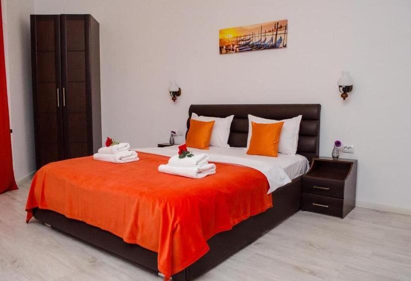 اتاق استاندارد با بالکن, City Lux Villa