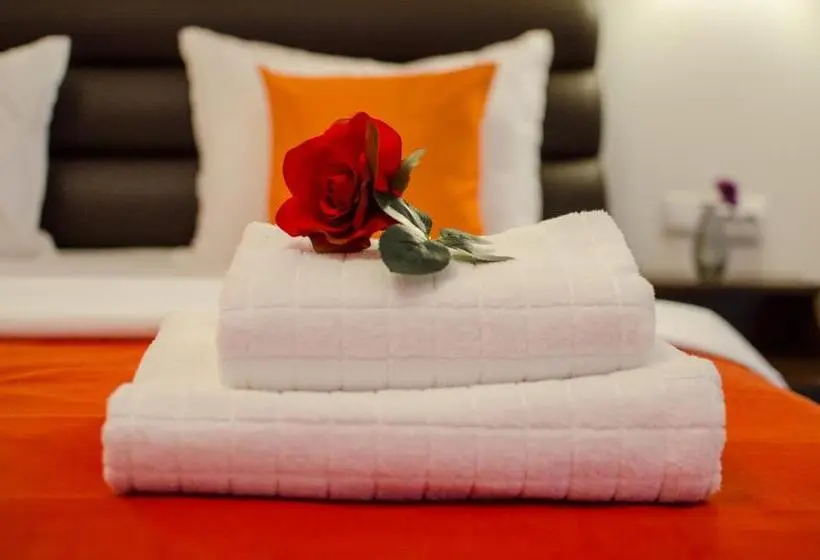اتاق استاندارد با بالکن, City Lux Villa