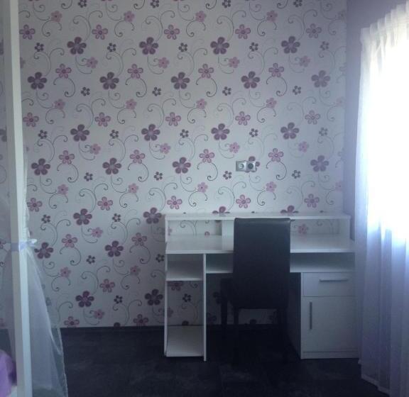 اتاق استاندارد سه نفره, City Lux Villa