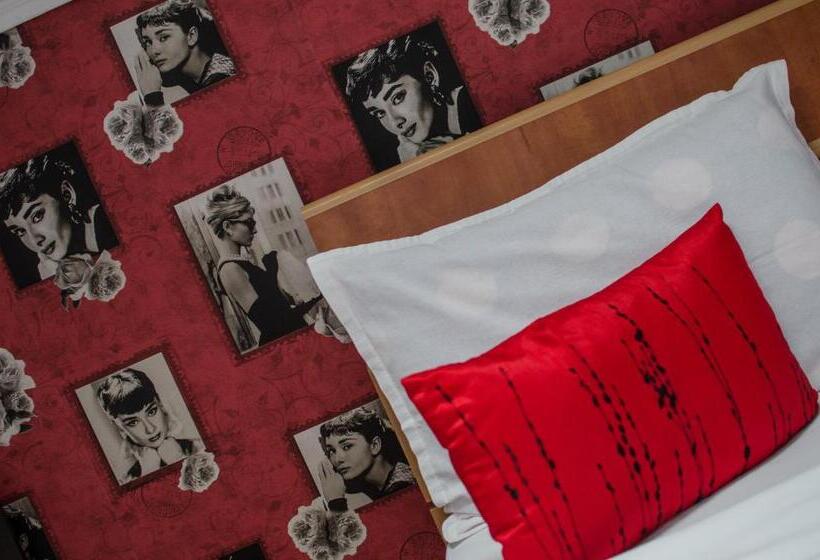 اتاق استاندارد سه نفره, City Lux Villa