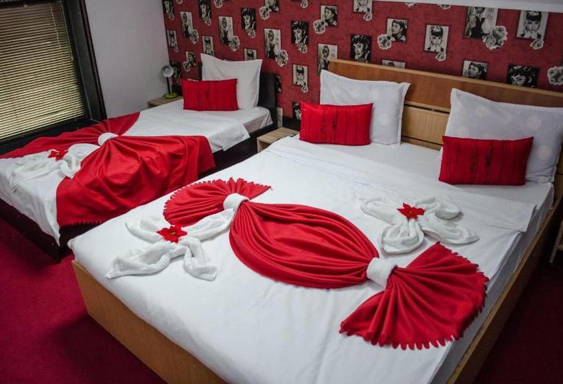 اتاق استاندارد سه نفره, City Lux Villa