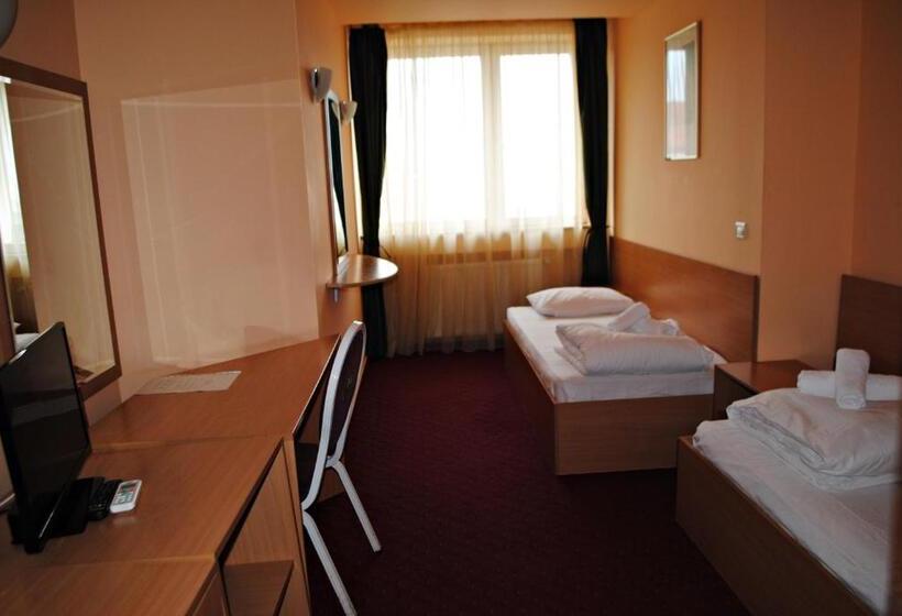 غرفة إقتصادية, Ct Tm