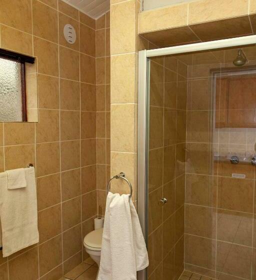 إستوديو قياسى, D Urbanmist Self Catering Guest House