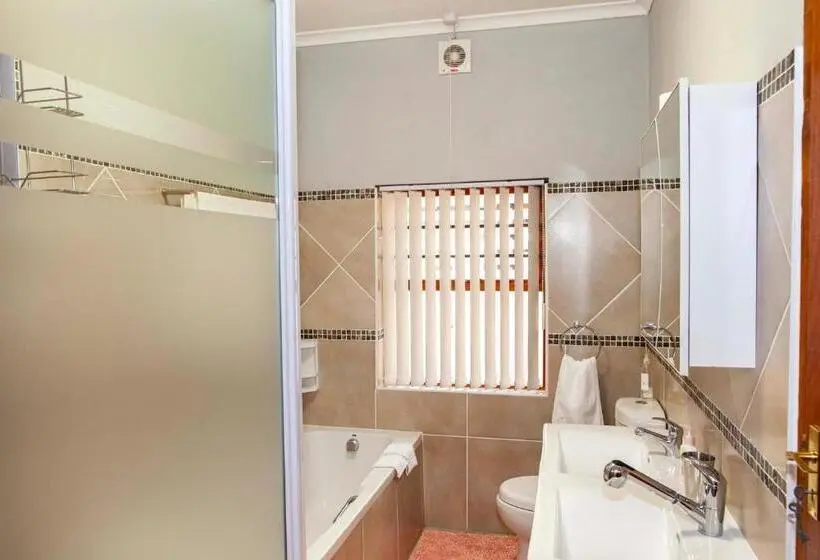 １ベッドルームアパートメント, D Urbanmist Self Catering Guest House
