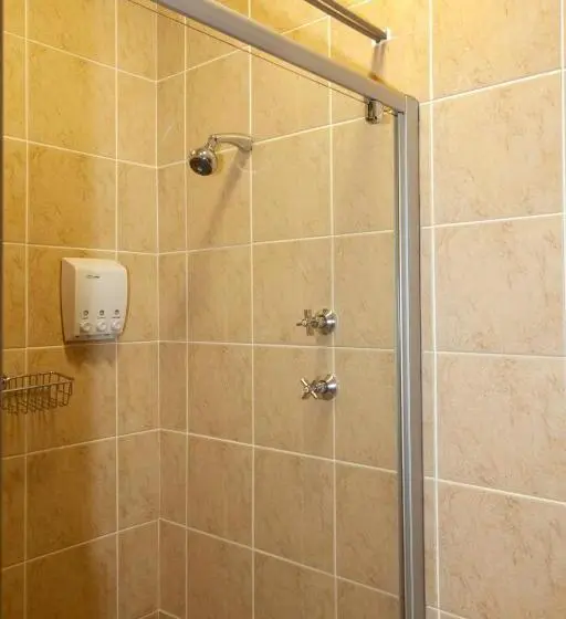 スタンダードスタジオ, D Urbanmist Self Catering Guest House