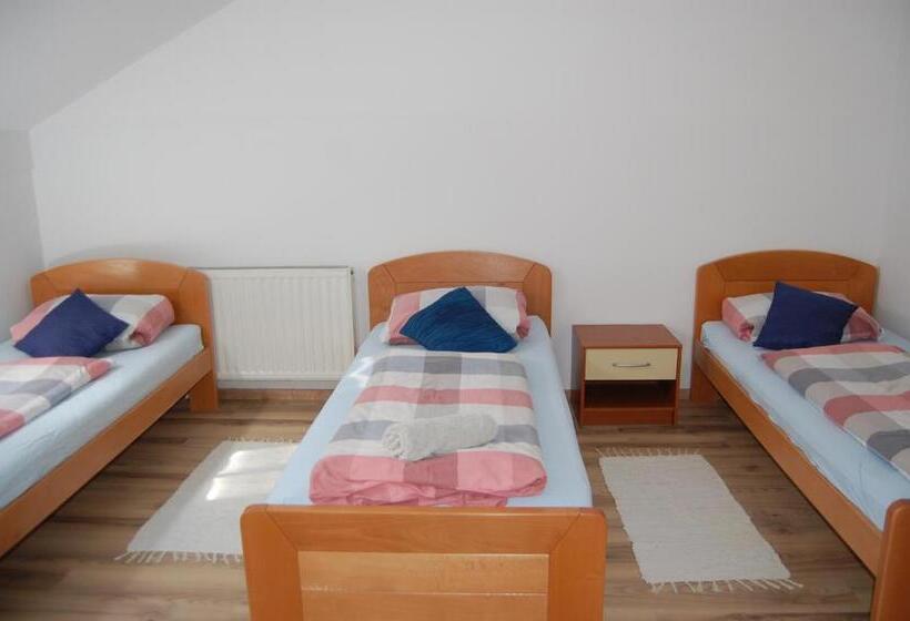 اتاق استاندارد چهار تخته, Rooms Hiša Divino