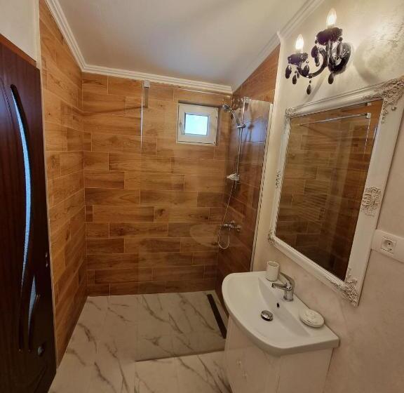 Апартаменты 1 Спальня, Vila Central