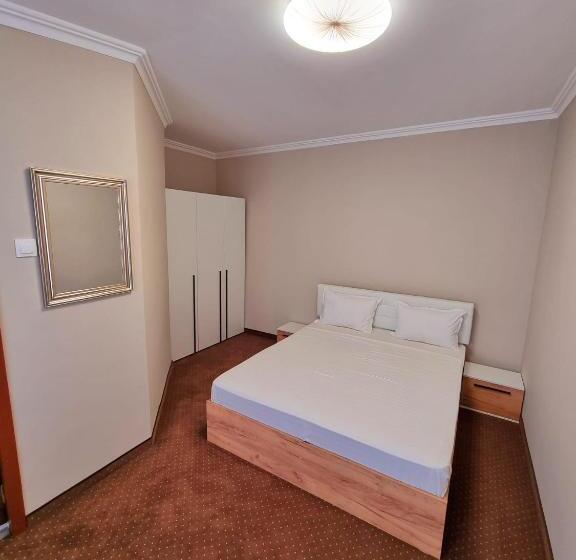 Апартаменты 1 Спальня, Vila Central