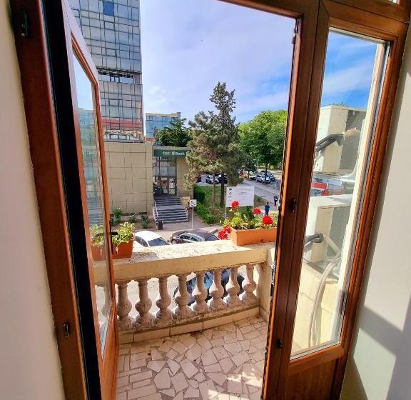 חדר סטנדרט עם מרפסת, Vila Central