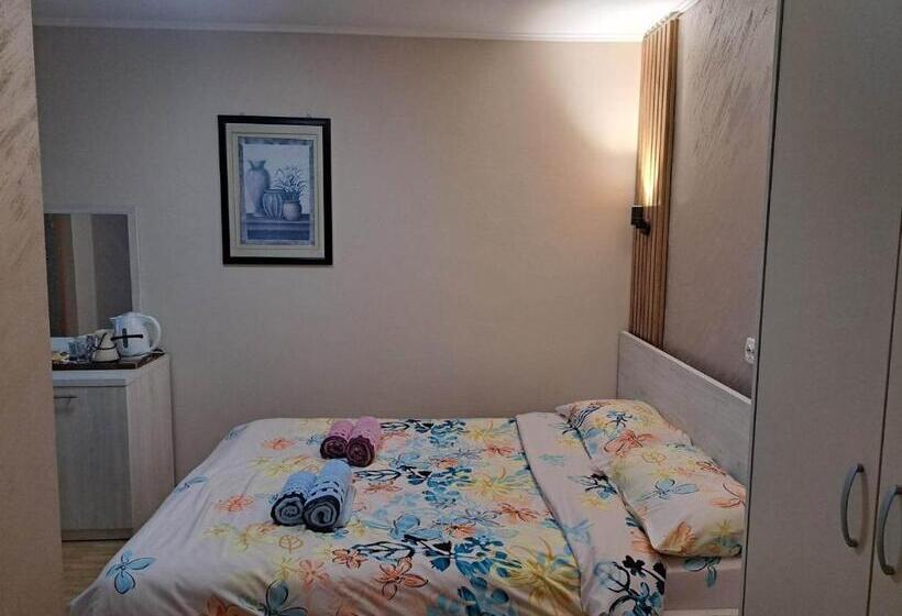 اتاق استاندارد, Villa Renessans