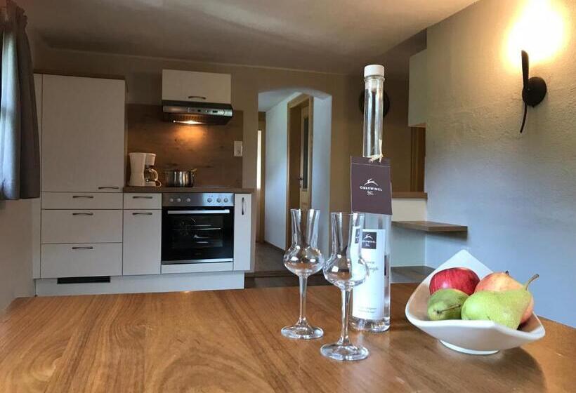 شقة 3 غرف, Oberwinklgut